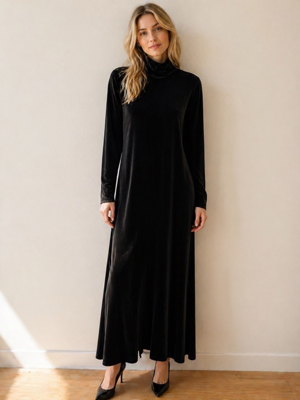 PEA BEE + JAE Black Velvet Maxi Dress – High Neck Long Sleeve (Size L)